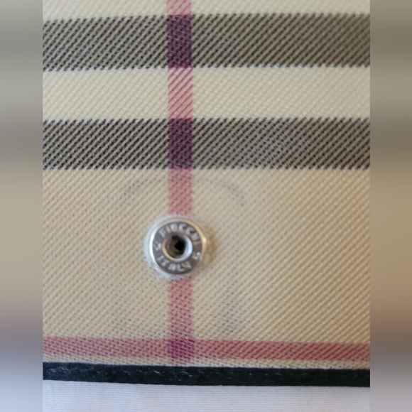 Burberry Snap Bifold wallet - Picture 8 of 16